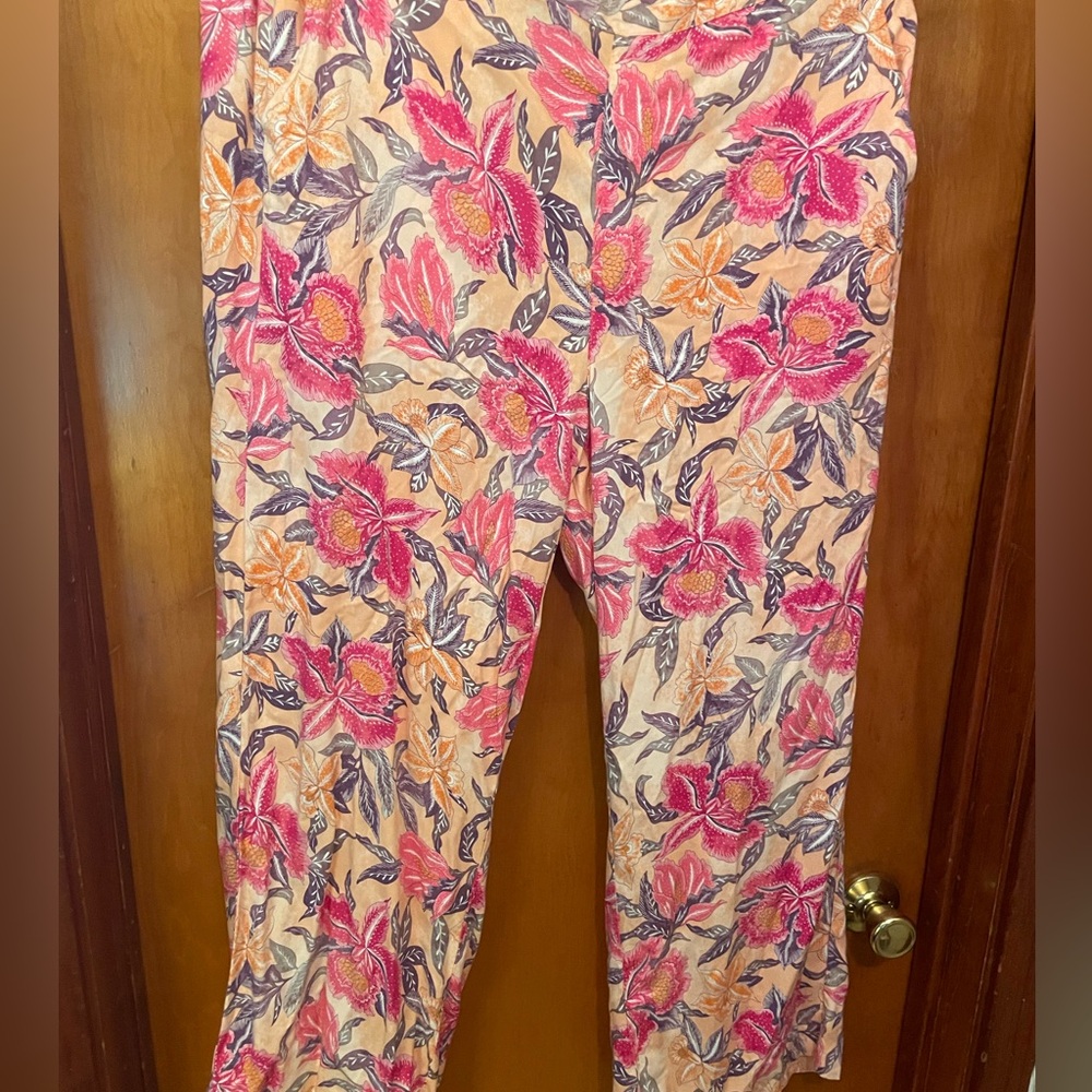 NWT Old Navy summer floral pants. XL
